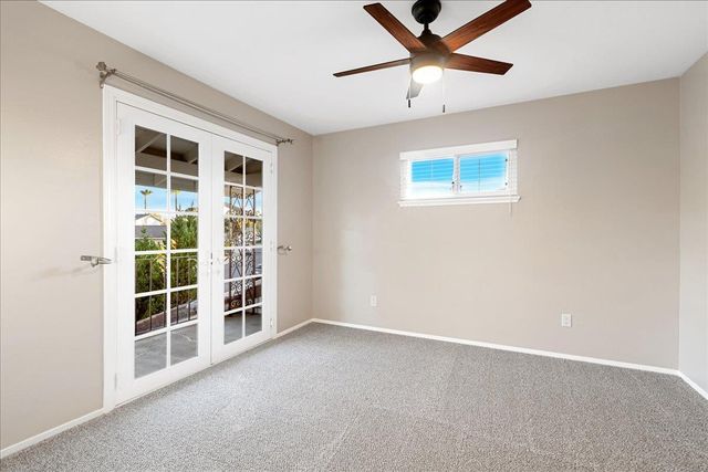 1022 Charleston Cir, Roseville, CA 95661