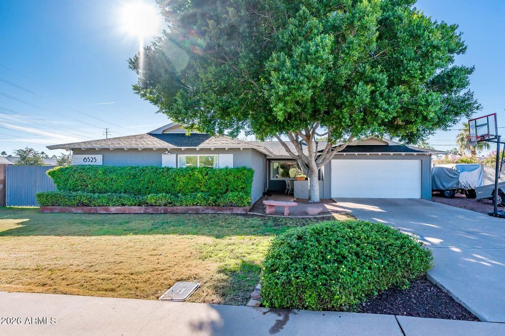 6525 E Lewis Avenue, Scottsdale, AZ 85257