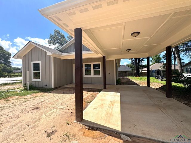 240 Elm Street, Winona, TX 75792