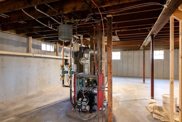 407 Blackwater Road, Dover, NH 03820