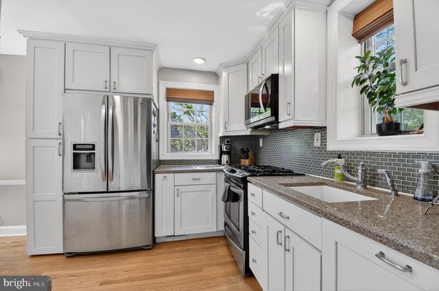 8306 QUEEN ANNES DR, Silver Spring, MD 20910