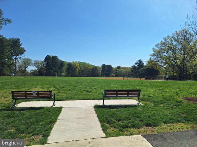 8306 QUEEN ANNES DR, Silver Spring, MD 20910