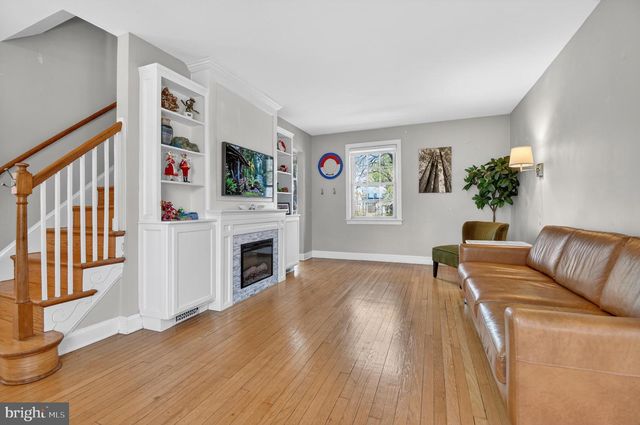 8306 QUEEN ANNES DR, Silver Spring, MD 20910