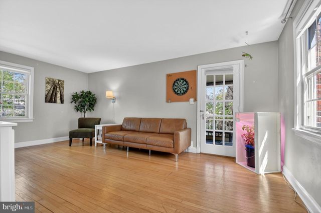 8306 QUEEN ANNES DR, Silver Spring, MD 20910