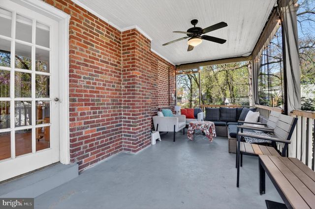 8306 QUEEN ANNES DR, Silver Spring, MD 20910
