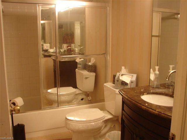 3032 Sandpiper Bay CIR G203, Naples, FL 34112
