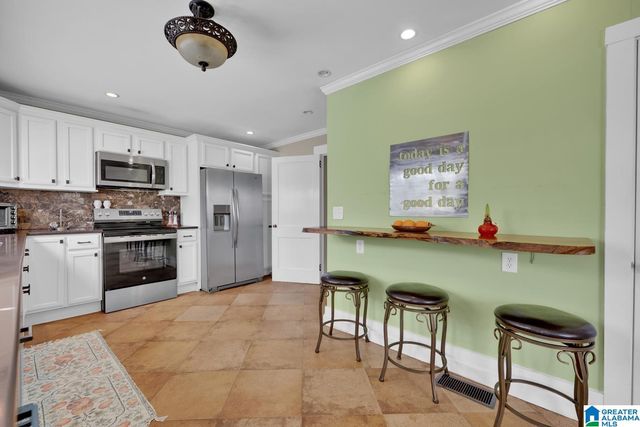 301 SE WILLIAMS AVENUE, Hanceville, AL 35077