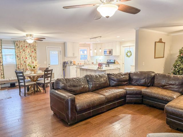 107 Waverly Road, Walterboro, SC 29488