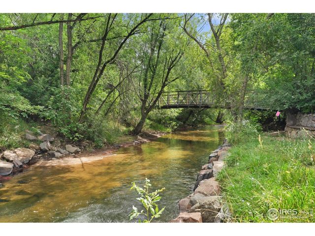 2805 Sundown Ln 212, Boulder, CO 80303