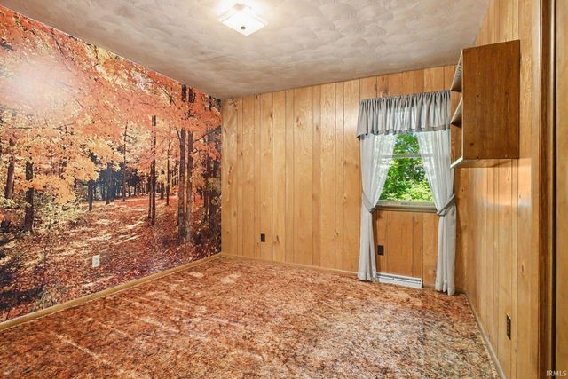 64605 County Road 33, Goshen, IN 46528