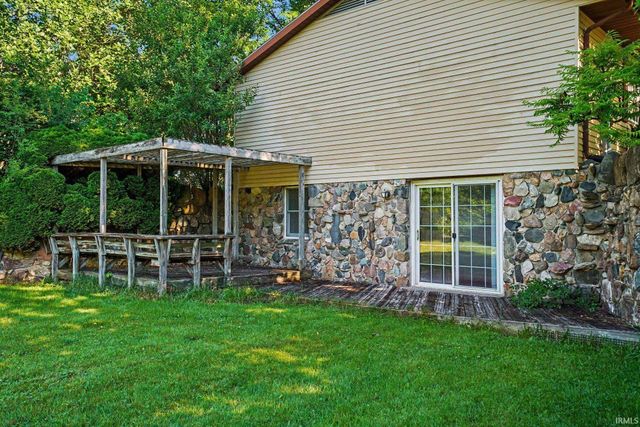 64605 County Road 33, Goshen, IN 46528