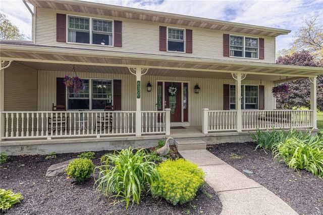 6700 Arlington Drive, Westfield Center, OH 44251