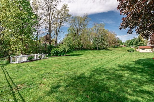6700 Arlington Drive, Westfield Center, OH 44251