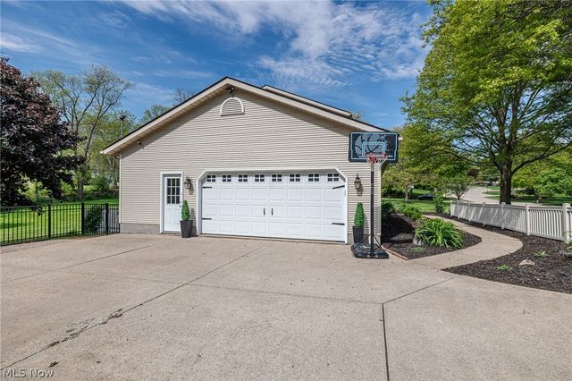 6700 Arlington Drive, Westfield Center, OH 44251