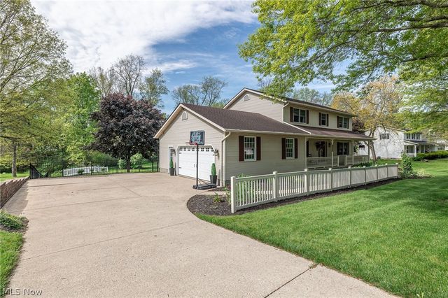 6700 Arlington Drive, Westfield Center, OH 44251