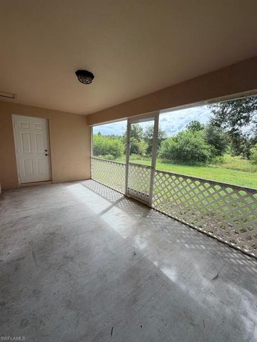 573 Bourse CIR, Lehigh Acres, FL 33974