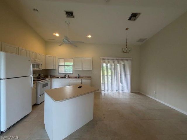 573 Bourse CIR, Lehigh Acres, FL 33974