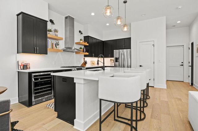 3905 Clawson RD 4, Austin, TX 78704