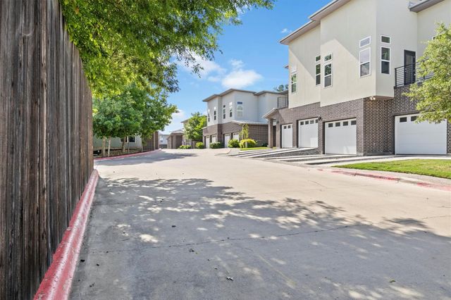 3905 Clawson RD 4, Austin, TX 78704
