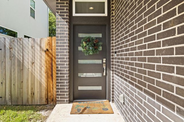 3905 Clawson RD 4, Austin, TX 78704