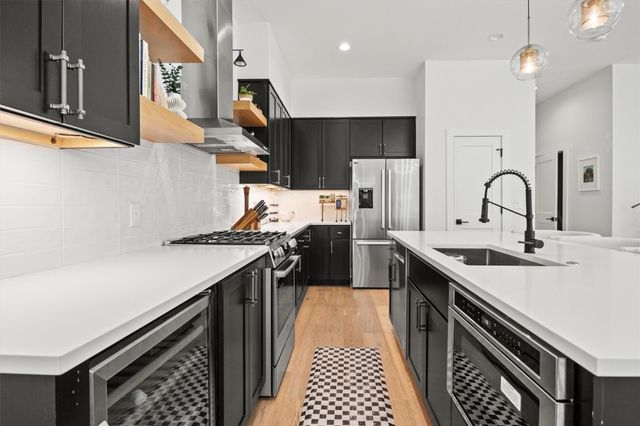 3905 Clawson RD 4, Austin, TX 78704