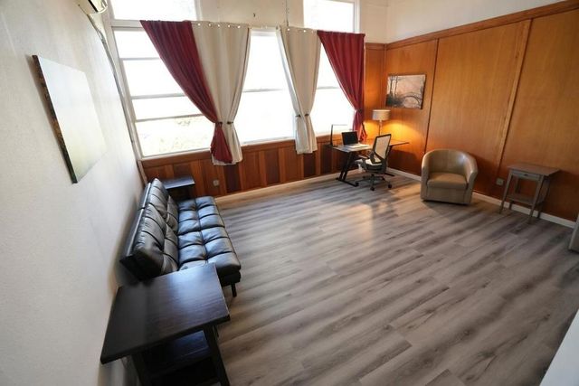 496 6th Street, Montara, CA 94037