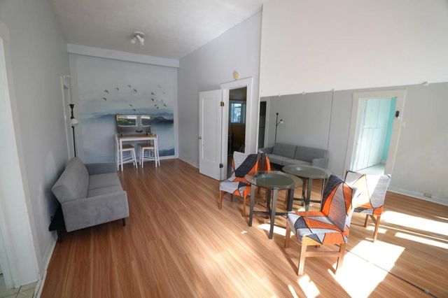 496 6th Street, Montara, CA 94037