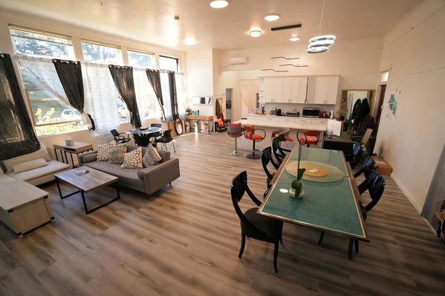 496 6th Street, Montara, CA 94037