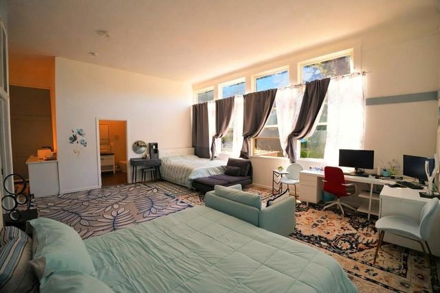 496 6th Street, Montara, CA 94037