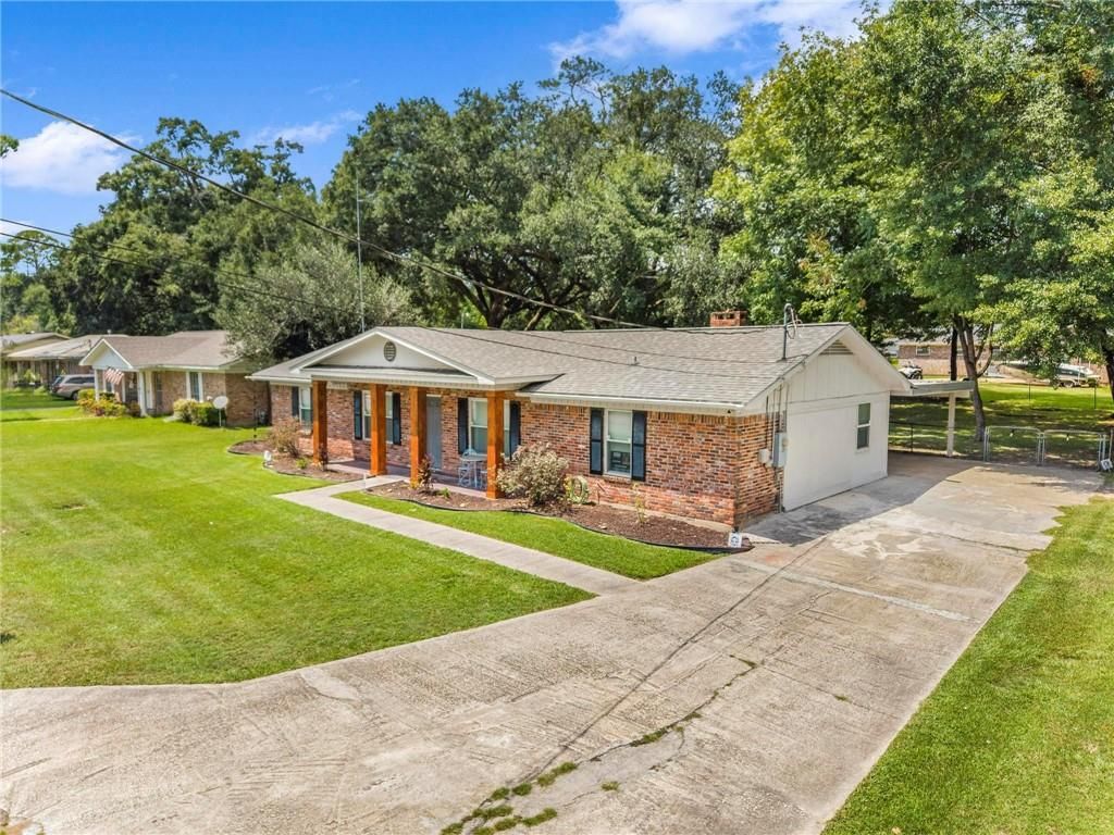 102 Bethel Forest Drive S, Saraland, AL 36571 — photo 3