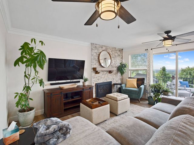 2415 E CAMPUS DR, Cottonwood Heights, UT 84121