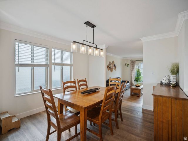 2415 E CAMPUS DR, Cottonwood Heights, UT 84121