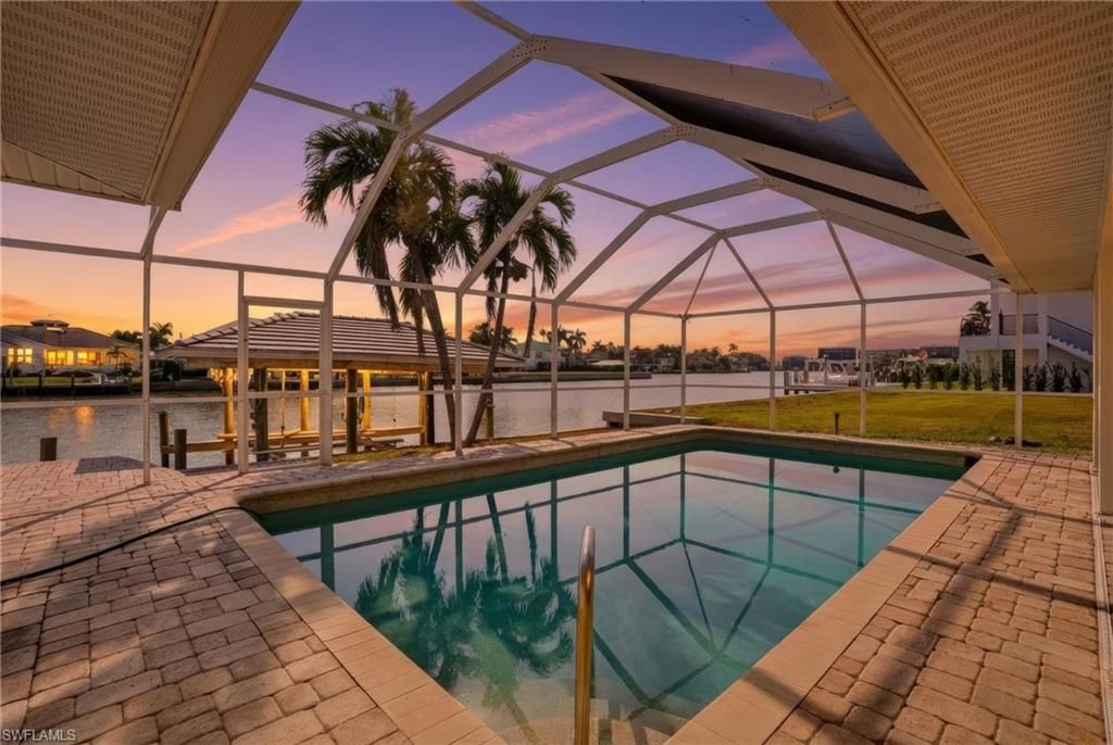 380 Conners AVE, NAPLES, FL 34108 — exterior