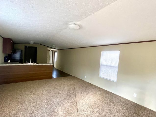 1756 E Hwy 904, Williamsburg, KY 40769