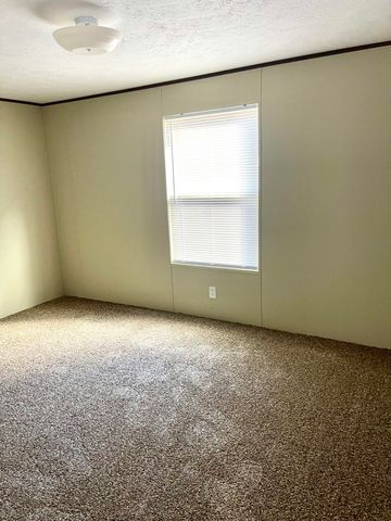 1756 E Hwy 904, Williamsburg, KY 40769