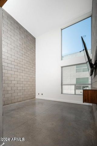 537 E WILLETTA Street 4, Phoenix, AZ 85004