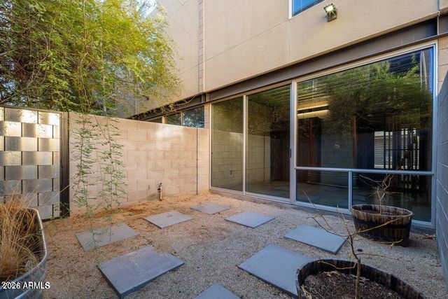 537 E WILLETTA Street 4, Phoenix, AZ 85004