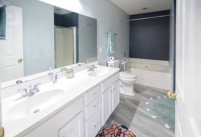 1100 Deerberry Road, Hanahan, SC 29410