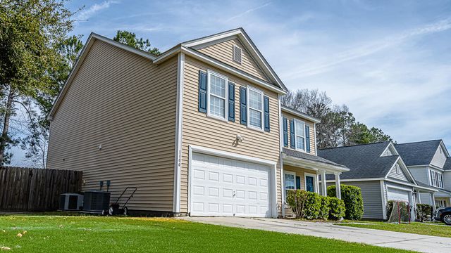 1100 Deerberry Road, Hanahan, SC 29410