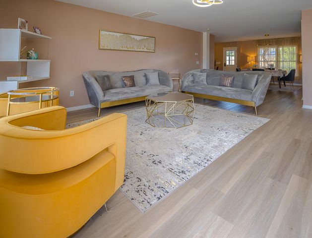 1100 Deerberry Road, Hanahan, SC 29410