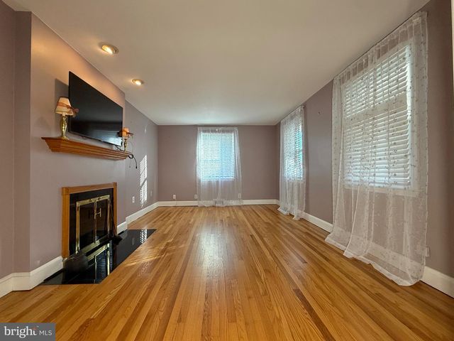 4419 BUENA VISTA AVE, Baltimore, MD 21211