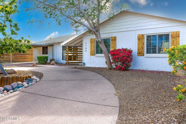 2106 N 68TH Place, Scottsdale, AZ 85257