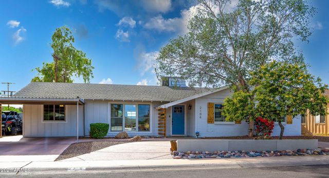2106 N 68TH Place, Scottsdale, AZ 85257