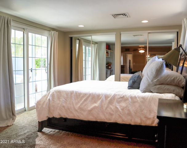 2106 N 68TH Place, Scottsdale, AZ 85257