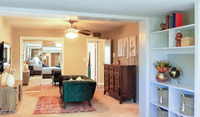 2106 N 68TH Place, Scottsdale, AZ 85257