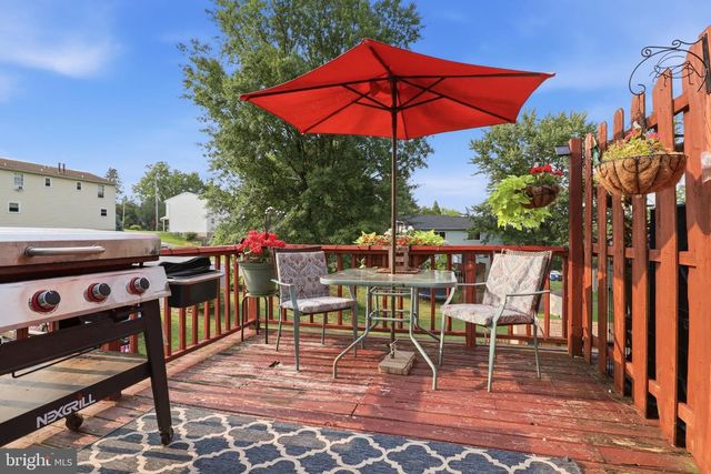 203 CHERRY ST, York, PA 17402
