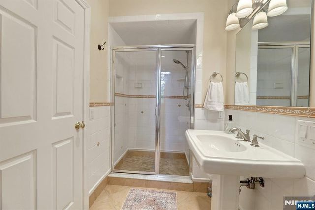 6 Briscoe, Ringwood, NJ 07456