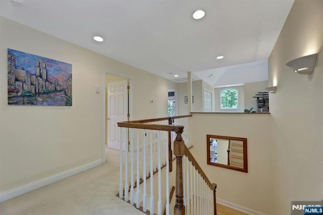 6 Briscoe, Ringwood, NJ 07456