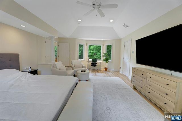 6 Briscoe, Ringwood, NJ 07456