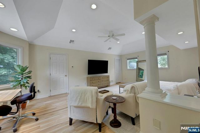 6 Briscoe, Ringwood, NJ 07456